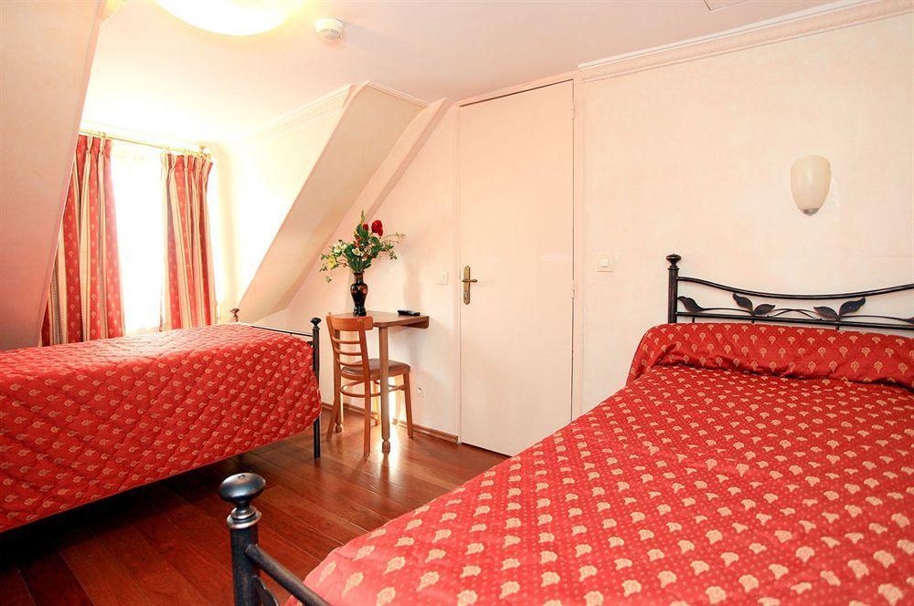 Pratic Hotel Paris Exterior photo