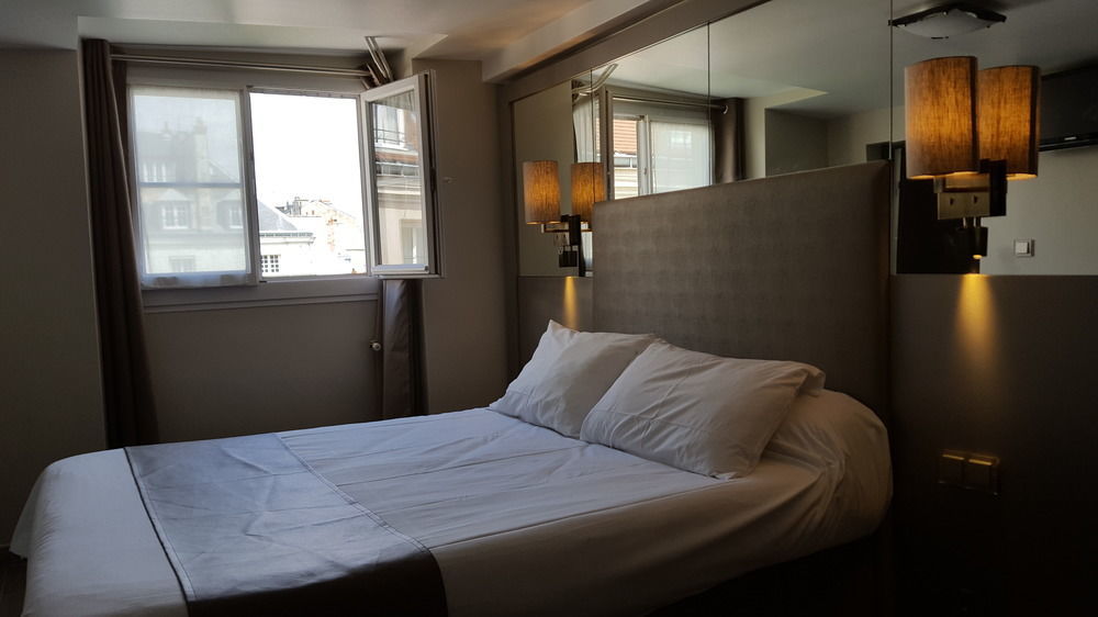 Pratic Hotel Paris Exterior photo