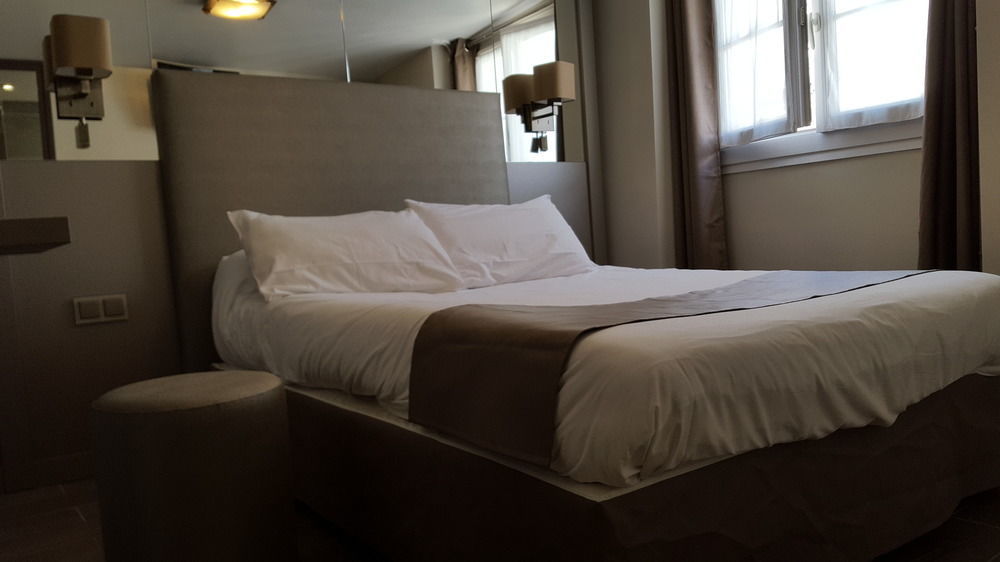 Pratic Hotel Paris Exterior photo