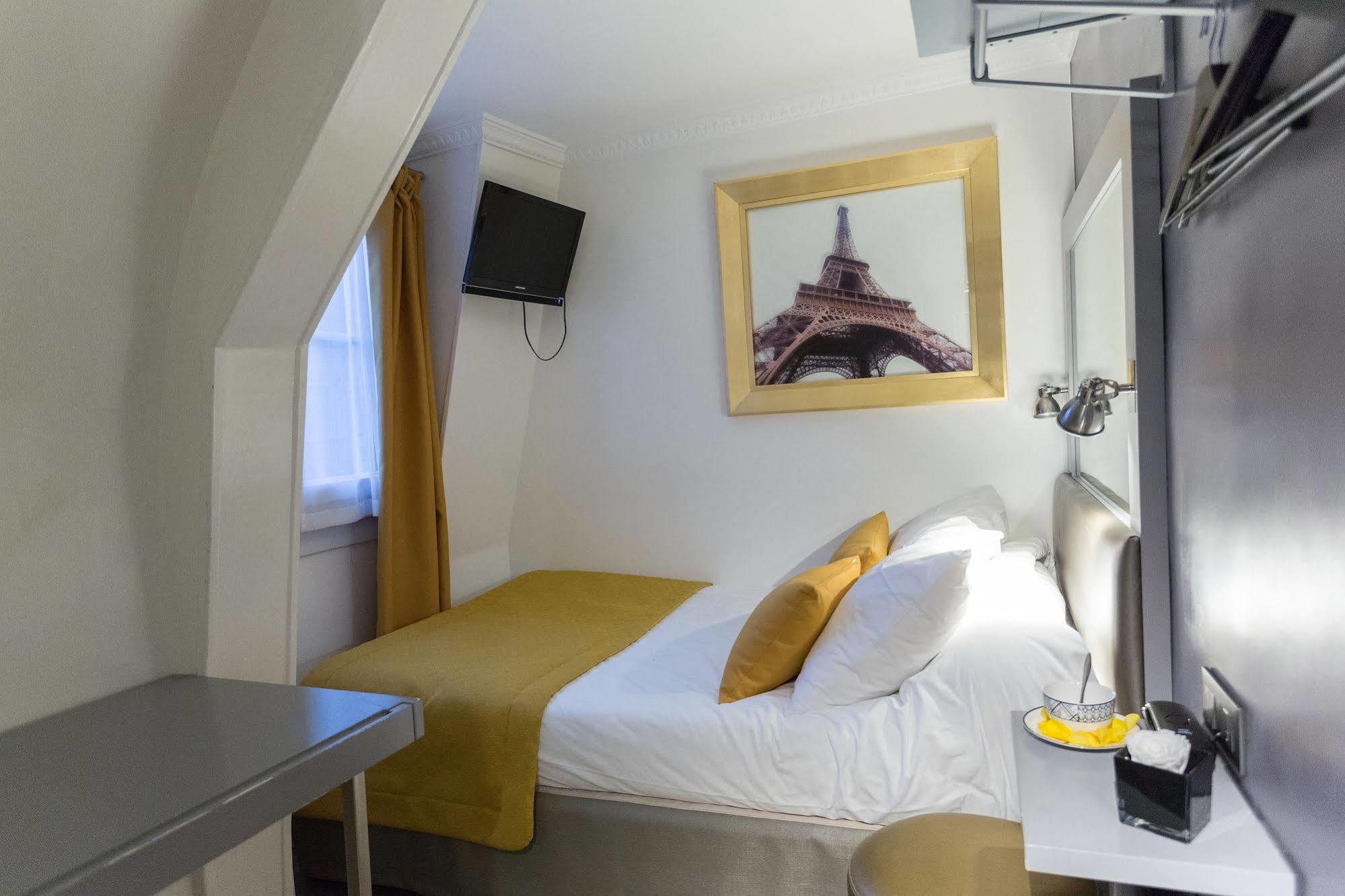 Pratic Hotel Paris Exterior photo